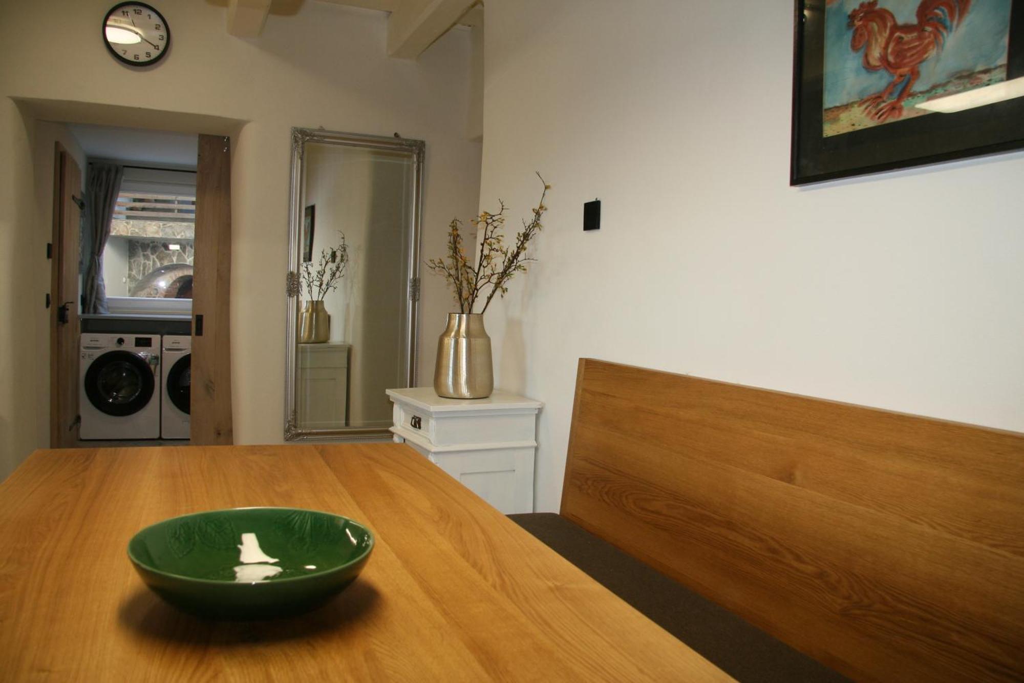 Terasse Jeruzalem Apartments Hermanci Екстериор снимка